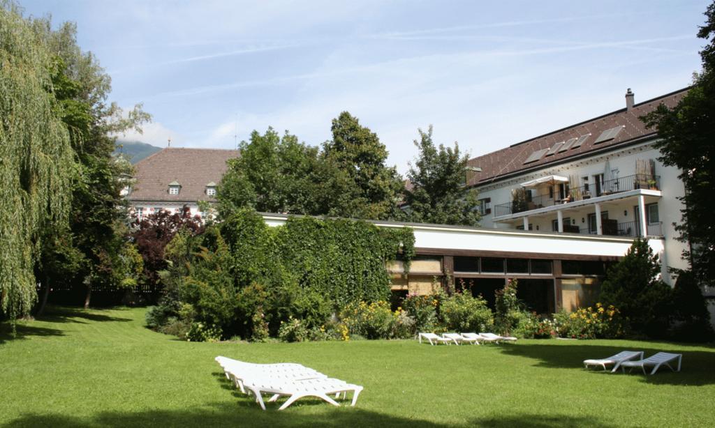 Schlosshotel Post Edelfreisitz Sprengenstein 임스트 외부 사진